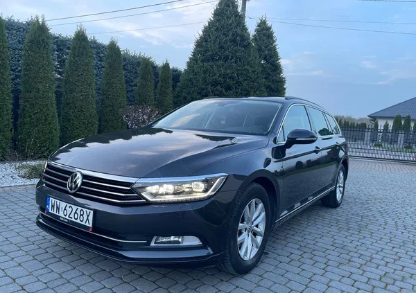 mazowieckie Volkswagen Passat cena 68000 przebieg: 201000, rok produkcji 2019 z Grabów nad Prosną